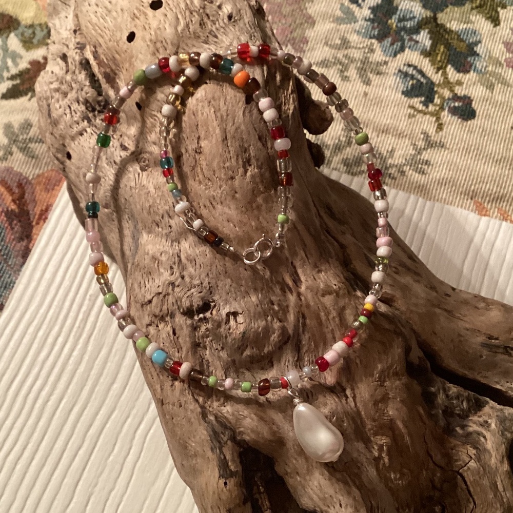 Handmade Beaded Necklace w/ Baroque Pearl 16”